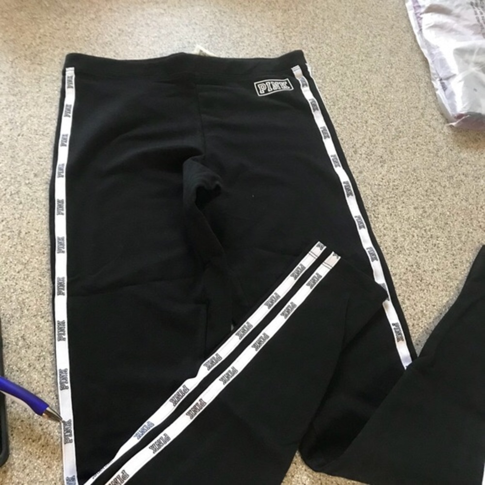 Victoria’s Secret Pink Cotton Logo Leggings